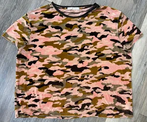 We The Free Pink Camo Crewneck Tee Short Sleeve T-Shirt XS thumbnail 1