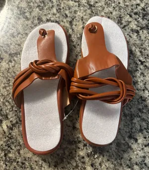 Sandals Brown Size 8.5 thumbnail 1