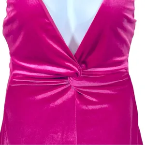 REVOLVE More To Come Kimmie Pink Velvet Mini Dress M Open Back Birthday Party thumbnail 7