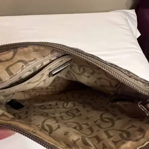 Guess Gold Faux Croc leather crossbody with zipper closure, zipper pouch‎ inside thumbnail 6
