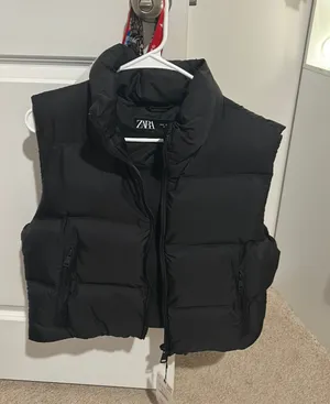 ZARA puffer vest black thumbnail 1