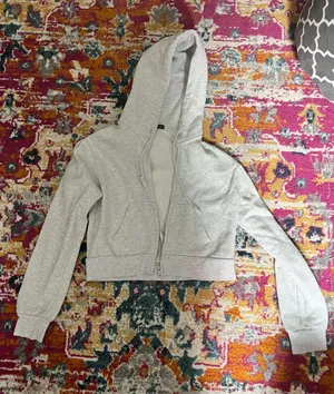 Brandy Melville Top thumbnail 1