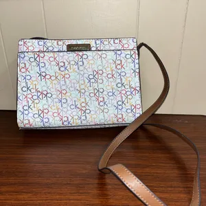 Calvin Klein cross body purse thumbnail 4