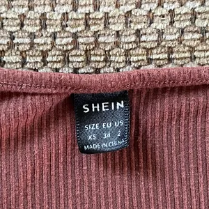 Shein Womens XS Crop Top Brown Ribbed Short Sleeve Stretch thumbnail 4
