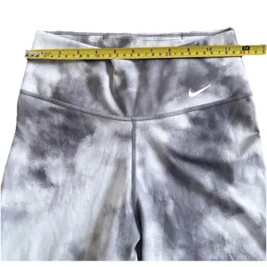 Nike Dri‎ Fit Athletic Bike Short Size XS With A Gray And White Tie Dye Pattern. thumbnail 5