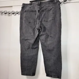 Abercrombie The Mom Jeans High Rise Black Wash thumbnail 6