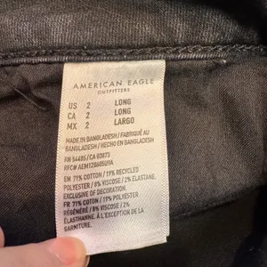 American Eagle AEO Jeans Black Distressed Skinny‎ High Rise Long Size 2 thumbnail 8