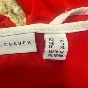 Susan Graver Red Women's Top with White Trim ruffle sleeves size Large thumbnail 2