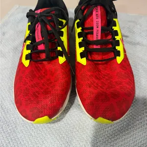 Nike air zoom Pegasus 38 chile red hyper pink size wmns8 thumbnail 4