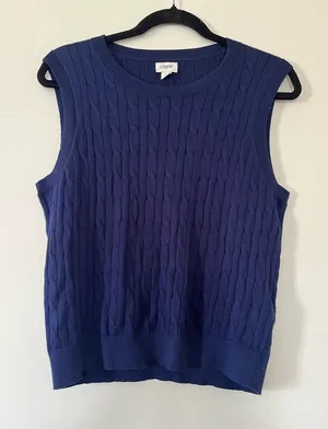 J Crew Cable Knit Sweater Vest Medium Navy Blue Tennis Preppy Quiet Luxury thumbnail 1