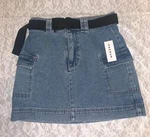 Skirt thumbnail 1