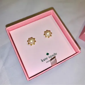 Kate Spade Pearl earrings with golden crown/sun detail - “flying colors” cream thumbnail 9