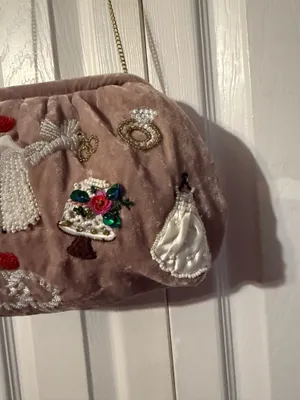 Bridal era beaded velvet pink bag thumbnail 3