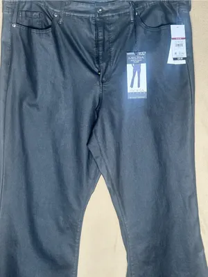 Plus size Black Faux Leather Flare Pants by Sofia Vergara Size 20 NWT. Smooth. thumbnail 4