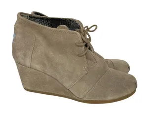 Toms Desert Taupe Suede Wedge Heel Lace‎ Up Booties Size 9 thumbnail 1