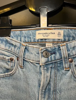 Abercrombie & Fitch Jeans thumbnail 3