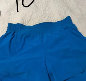 Lululemon Shorts Hotty Hot thumbnail 1