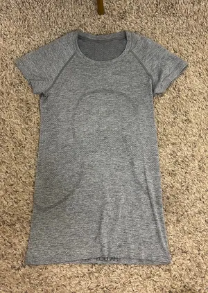 Lululemon Swiftly Tech thumbnail 1