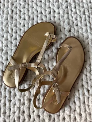 Naturalizer Gold Fifi Toe Loop Flat Sandal, size 7 thumbnail 2