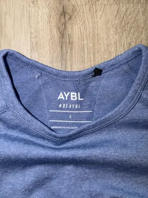 AYBL Women's Seamless Cropped Short Sleeve Gym Top thumbnail 3