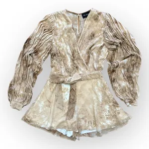The Sang Pleated Brown Cream Short‎ Romper Size L thumbnail 1