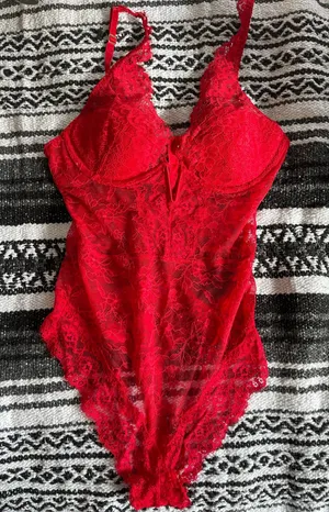 H&M Lingerie thumbnail 1