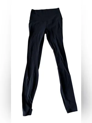 Lululemon Align Pant 30” Sz 4 Black Stretch Logo Pilates Yoga Workout thumbnail 2