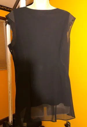 Elegant women's blouse Size 10-12. $35. thumbnail 2