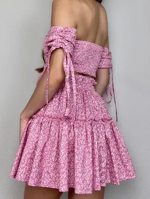 Rose Pink Floral Drawstring Off-The-Shoulder Crop-Top Paperbag Skirt Two-Piece Set thumbnail 3