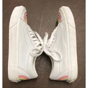 Vans x Flour Shop White Old Skool Leather Rainbow Sneakers Women’s 9 Pride Fun thumbnail 10