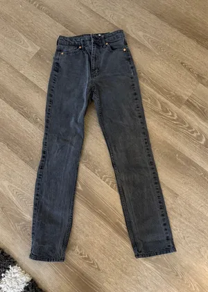 H&M Vintage Straight Jeans Black thumbnail 1