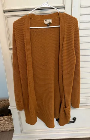 Cardigan Size M thumbnail 1