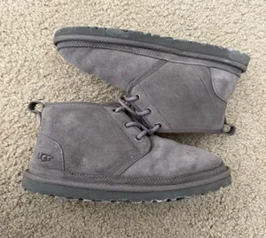 UGG thumbnail 1