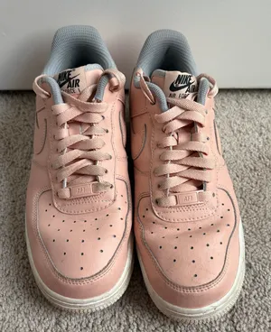 Women’s Nike Air Force 1 Blush Pink Sneakers Size: 8 thumbnail 1