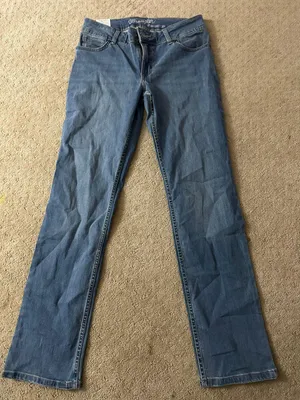 Wrangler straight leg jeans thumbnail 2