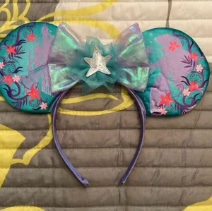 NWOT Disney Parks Lightweight The Little Mermaid Princess Ariel ear headband thumbnail 1