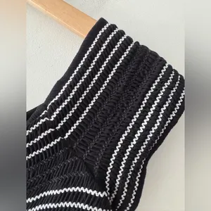 Bailey 44‎ Black and White Knit Off the Shoulder Top thumbnail 2