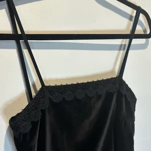 Racil Black Velvet Camisole - size 36 (US 4) thumbnail 3