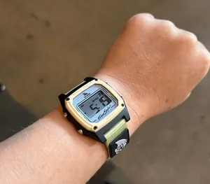 Shark Watch Freestyle thumbnail 1