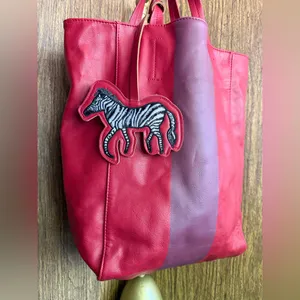 Saks Fifth Avenue Faux Leather Colorblock Tote Bag Red Pink with Zebra‎ Charm thumbnail 2