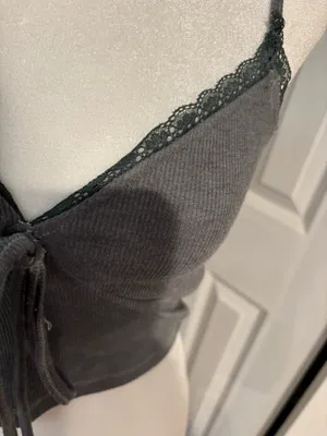 Amazon Grey cropped tank thumbnail 2