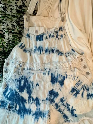 No Boundaries Tie Dye Denim Overalls Shorts XL 15-17 Raw Hem thumbnail 6