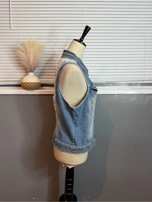 Maurices Lace Back Denim Vest Sleeveless Jean Jacket Boho Festival Y2K Size 0 thumbnail 5