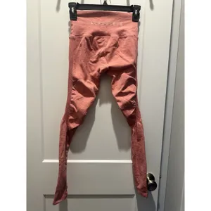 Alphalete Aero Leggings Womens S Pink Rose Sporty Athletic Outdoor Workout thumbnail 3