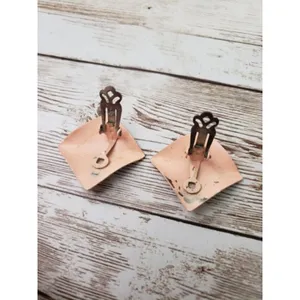 Vintage Clip On Earrings - Dusky Pink Pearlescent Folded Diamond Shape 1 & 3/8" thumbnail 7