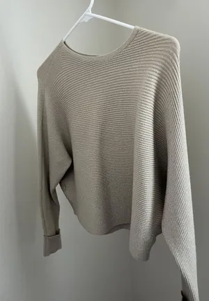 Champagne Cropped Sweater Size XS thumbnail 4