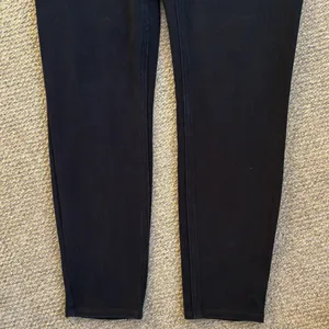 SPANX Jean-ish Leggings Black Size Large thumbnail 9