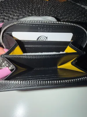 Black chevron zippy wallet thumbnail 2