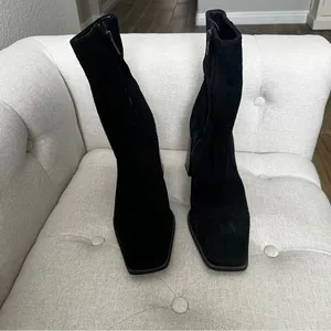 NEW Ivette Black Suede Block Heel Booties SIZE 10 thumbnail 6