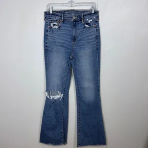 American Eagle Stretch Super Hi-Rise Flare Medium Wash Distressed Casual Size 8 thumbnail 2